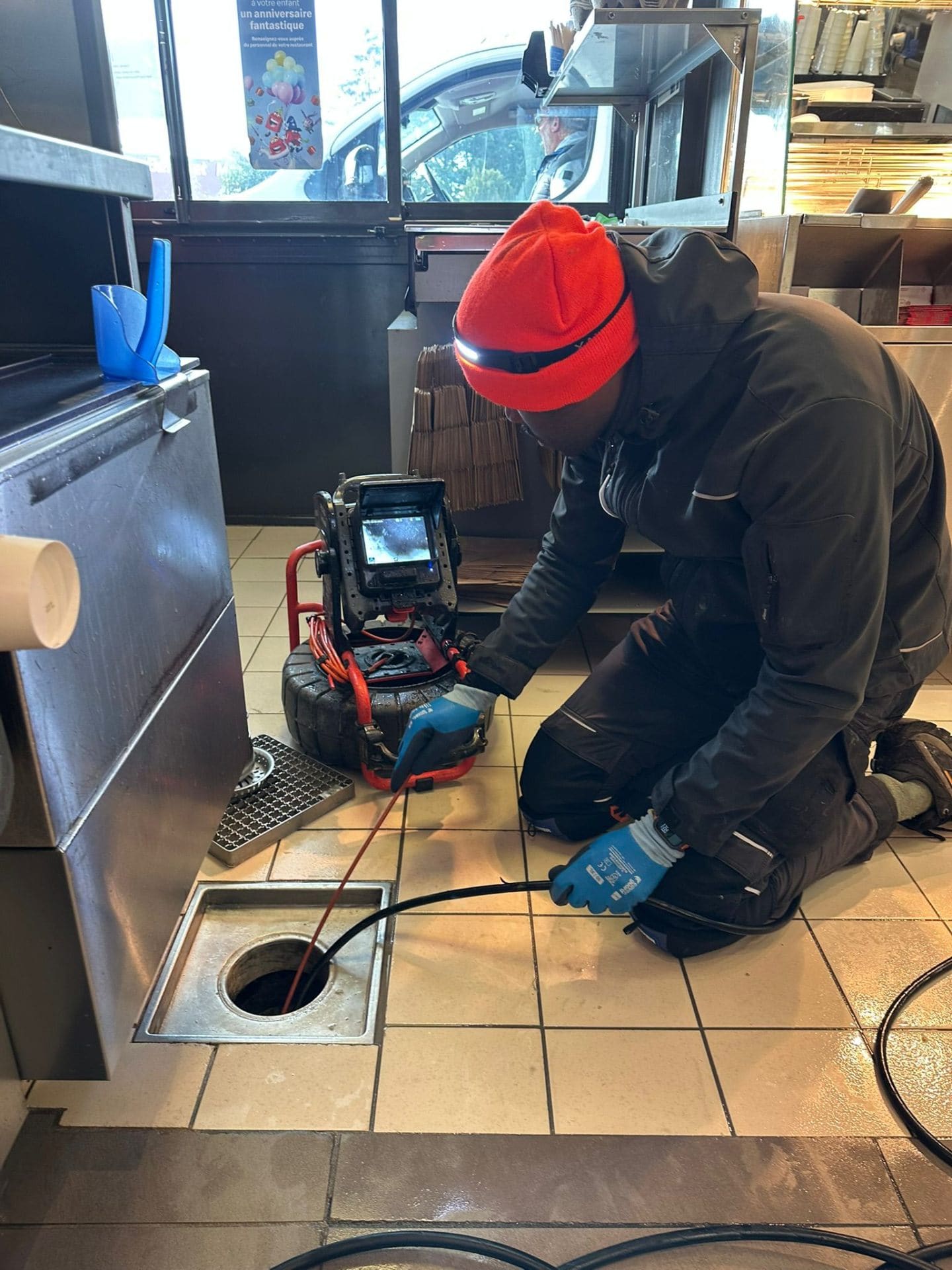 Débouchage canalisation Essonne technicien intervention